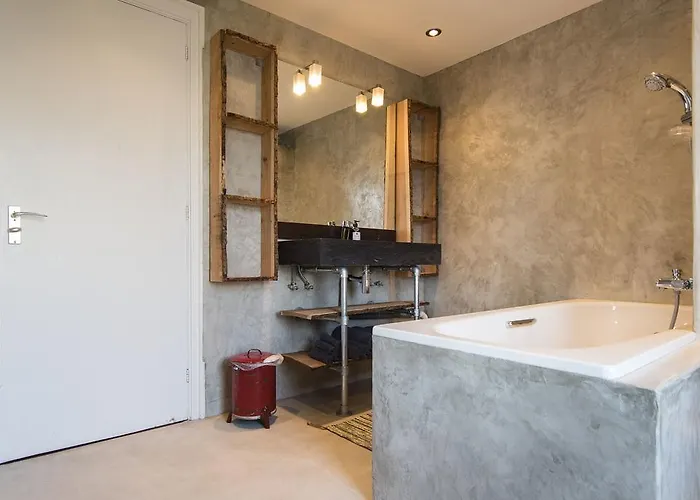 Dirkzwager Bed & Breakfast