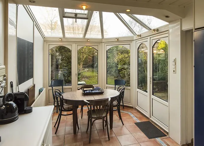 Dirkzwager Bed & Breakfast Schiedam